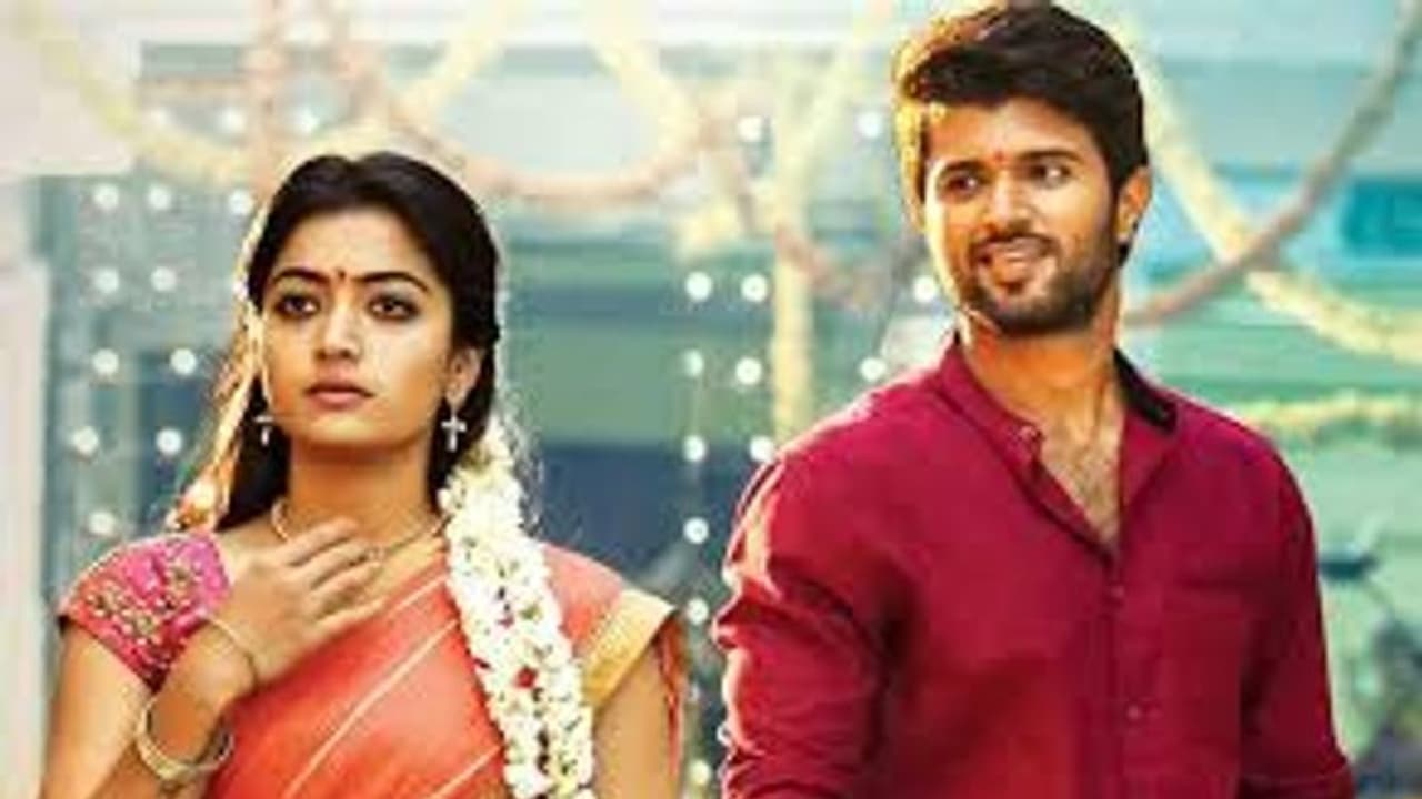 விஜய் தேவரகொண்டா குடும்பத்தில் இணைந்த ராஷ்மிகா... சோசியல் மீடியாவை தெறிக்கவிட்ட போட்டோ... வதந்தி உண்மையாகுதோ? விஜய் தேவரகொண்டா குடும்பத்தில் இணைந்த ராஷ்மிகா... சோசியல் மீடியாவை தெறிக்கவிட்ட போட்டோ... வதந்தி உண்மையாகுதோ?