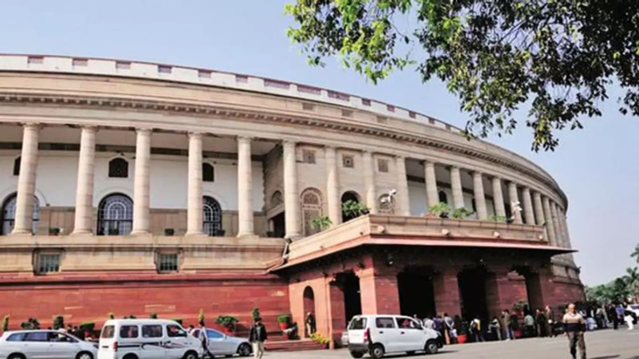 क्या है नागरिकता संशोधन विधेयक, जिसे कैबिनेट में मिली मंजूरी, कांग्रेस ने कहा, इससे आएगी अस्थिरता