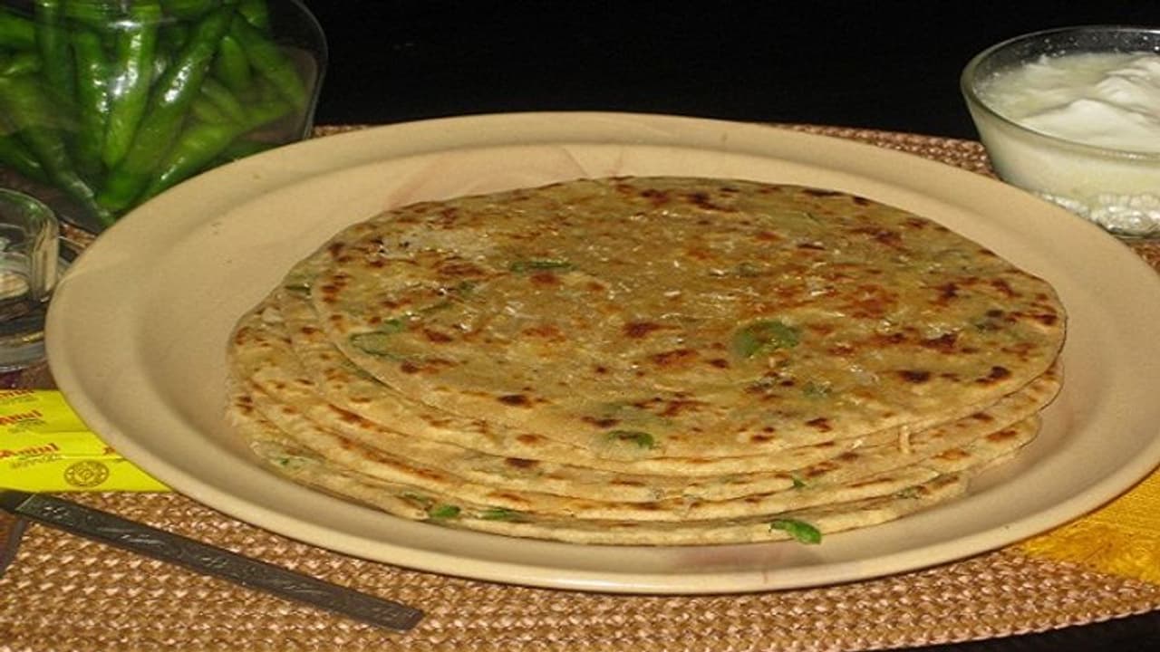 सर्दियों में मूली पराठा है नाश्ते में बेस्ट, बेहद आसान है इसे बनाना सर्दियों में मूली पराठा है नाश्ते में बेस्ट, बेहद आसान है इसे बनाना