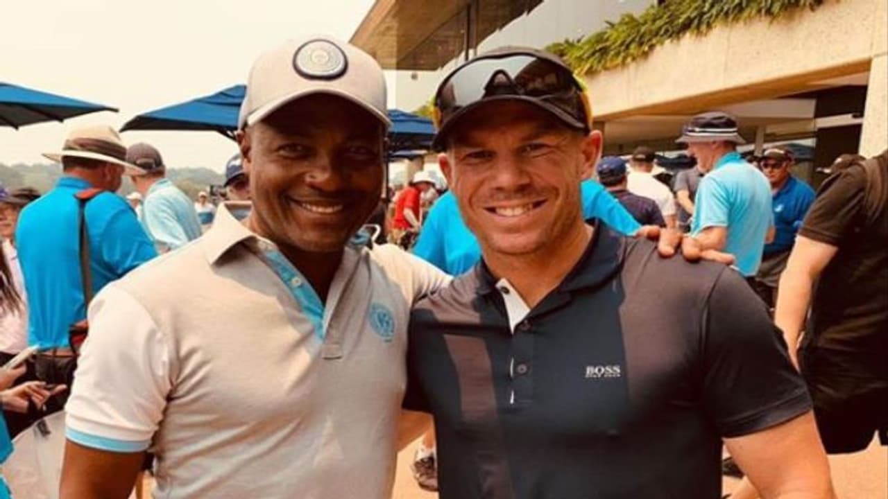 একদিন নিশ্চই লারার রেকর্ড ভাঙার সুযোগ পাব, আক্ষেপের সুর ওয়ার্নারের গলায় একদিন নিশ্চই লারার রেকর্ড ভাঙার সুযোগ পাব, আক্ষেপের সুর ওয়ার্নারের গলায়