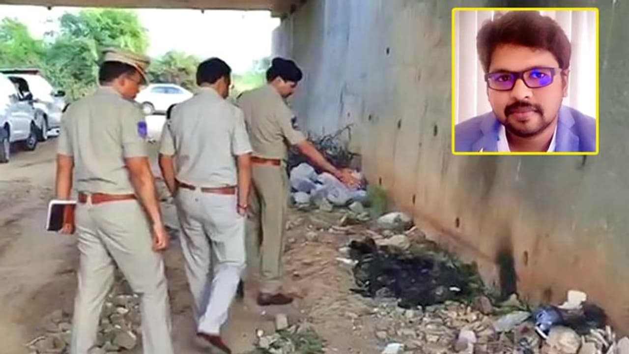 फिल्ममेकर का विवादास्पद बयान, महिलाओं को साथ में कंडोम रखते हुए रेपिस्ट को को ऑपरेट करना चाहिए फिल्ममेकर का विवादास्पद बयान, महिलाओं को साथ में कंडोम रखते हुए रेपिस्ट को को ऑपरेट करना चाहिए