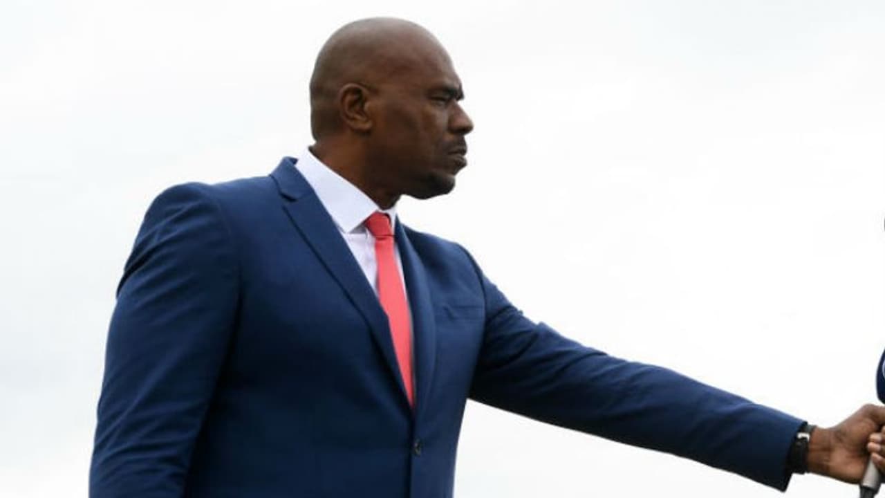 ഇന്ത്യയുടെ ഭാവി പ്രതീക്ഷകള് ആ രണ്ട് ബൗളര്മാരെന്ന് ഇയാന് ബിഷപ്പ് ഇന്ത്യയുടെ ഭാവി പ്രതീക്ഷകള് ആ രണ്ട് ബൗളര്മാരെന്ന് ഇയാന് ബിഷപ്പ്