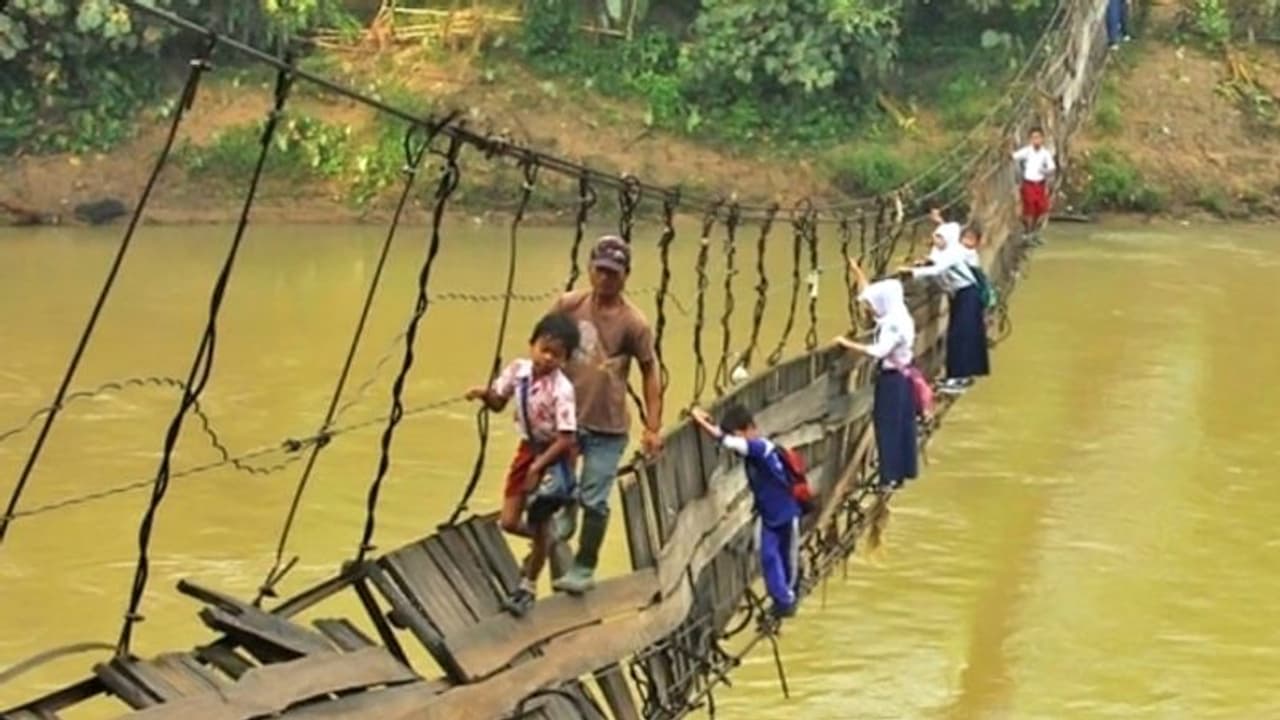 इन 5 पर भूलकर भी भरोसा नहीं करना चाहिए, नहीं तो जा सकती है जान इन 5 पर भूलकर भी भरोसा नहीं करना चाहिए, नहीं तो जा सकती है जान