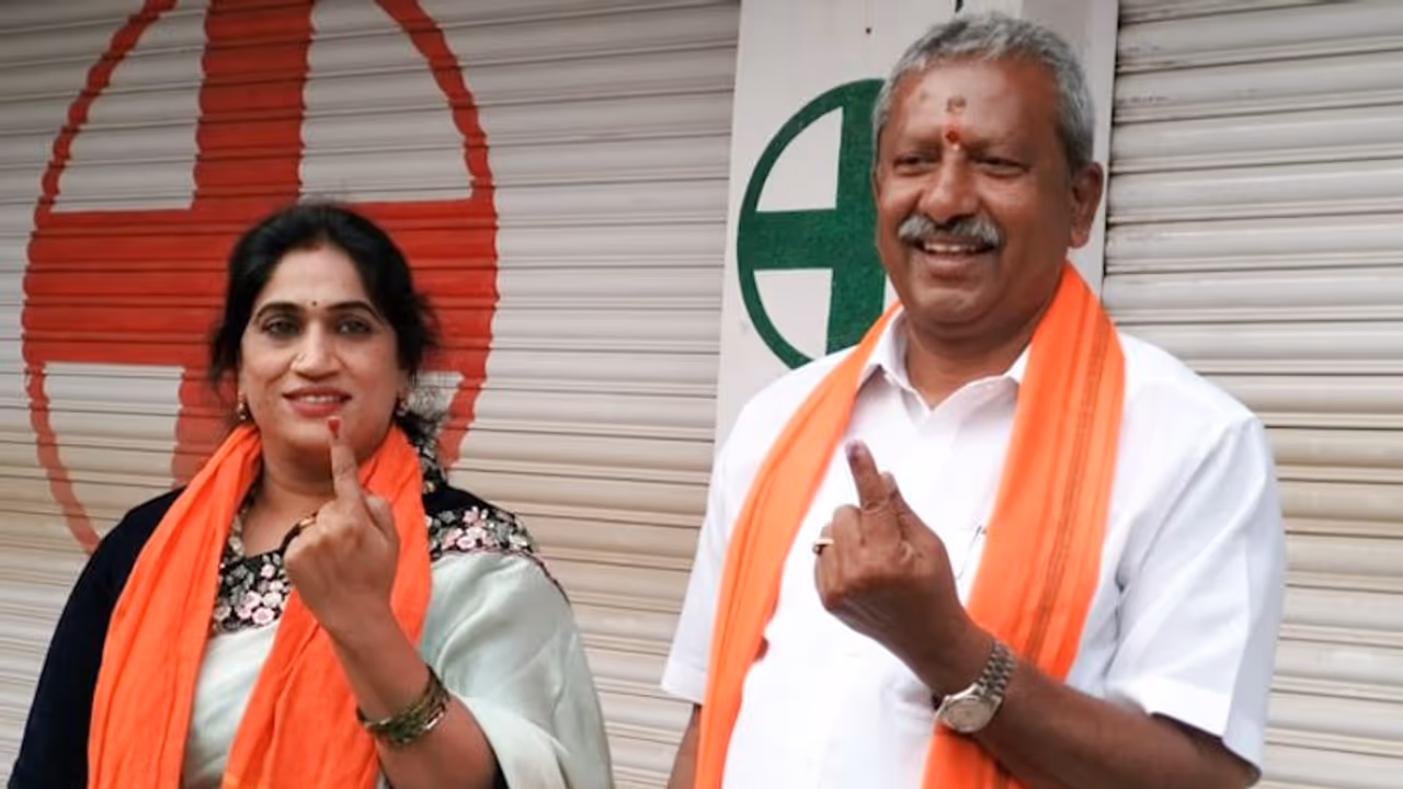 Karnataka by election: Byrathi Basavaraj casts vote in KR Puram, confident of BJP victory