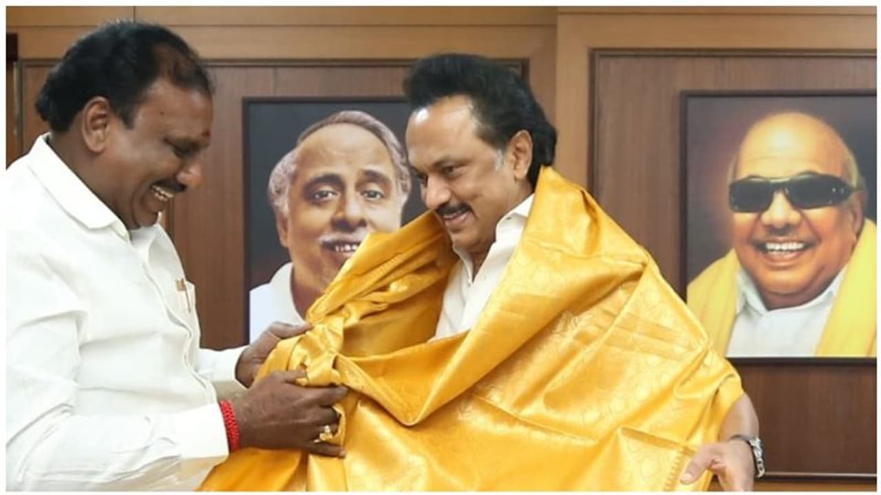 பிடி அரசகுமாரை ஷேம் சைடு கோல் போட வைத்த மாப்பிள்ளை..! திமுகவில் இணைந்ததன் பின்னணி!