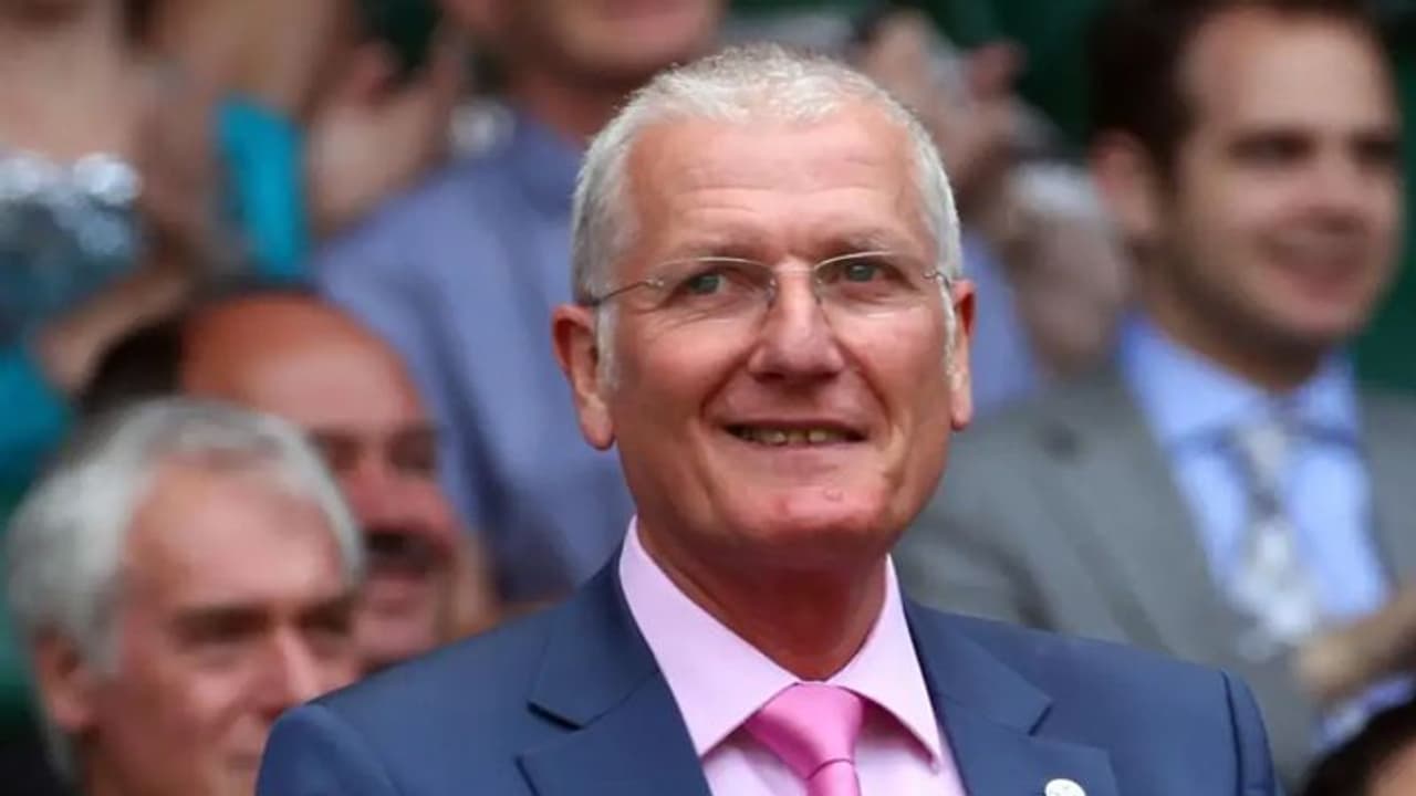 महान गेंदबाज का निधन, कभी 43 रन पर 8 विकेट लेकर ऑस्ट्रेलिया का निकाला था जुलूस महान गेंदबाज का निधन, कभी 43 रन पर 8 विकेट लेकर ऑस्ट्रेलिया का निकाला था जुलूस