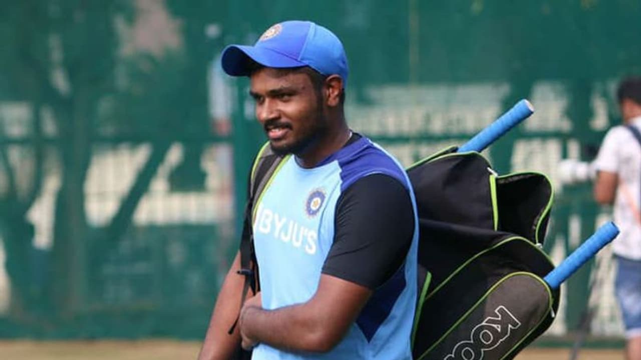 സഞ്ജു നീ അവിടെ നില്‍ക്ക്; ധോണിയുടെ ആ വാക്കുകളെക്കുറിച്ച് സഞ്ജു