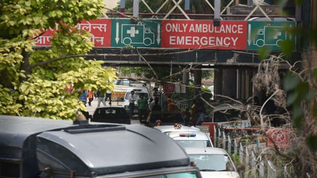 পুড়ে গিয়েছে শরীরের ৯০ শতাংশ, সংকটজনক উন্নাওয়ের নির্যাতিতা