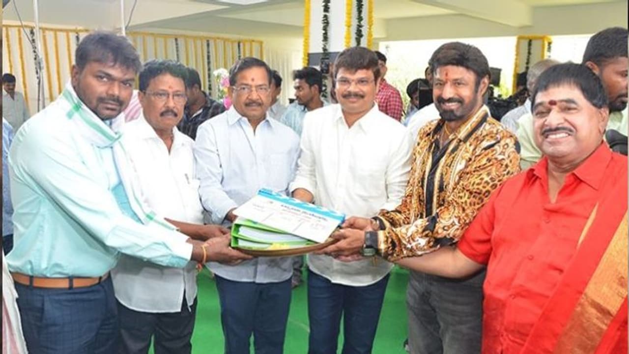 బాలకృష్ణ 106: నువ్వంటే శబ్దం.. నేనంటే శాసనం బాలకృష్ణ 106: నువ్వంటే శబ్దం.. నేనంటే శాసనం