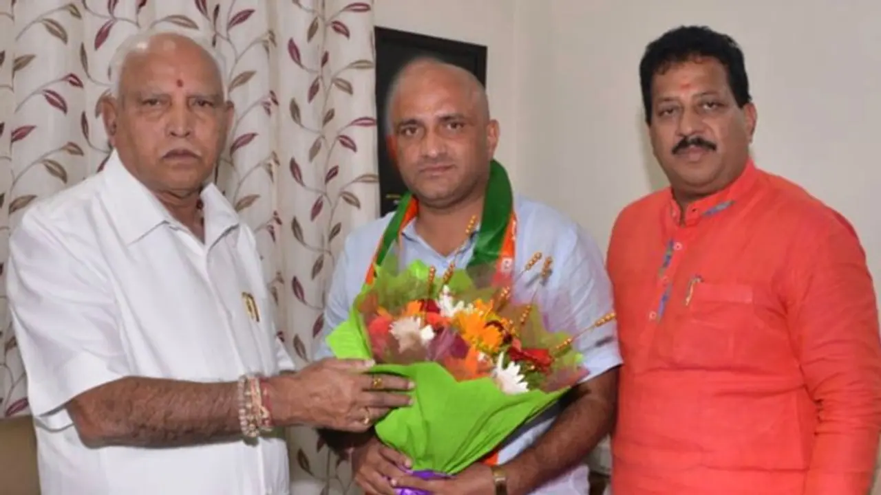 Bengaluru corporator rejoins Congress; claims he was ‘forced’ to join BJP over ‘cup of coffee’ with CM Bengaluru corporator rejoins Congress; claims he was ‘forced’ to join BJP over ‘cup of coffee’ with CM
