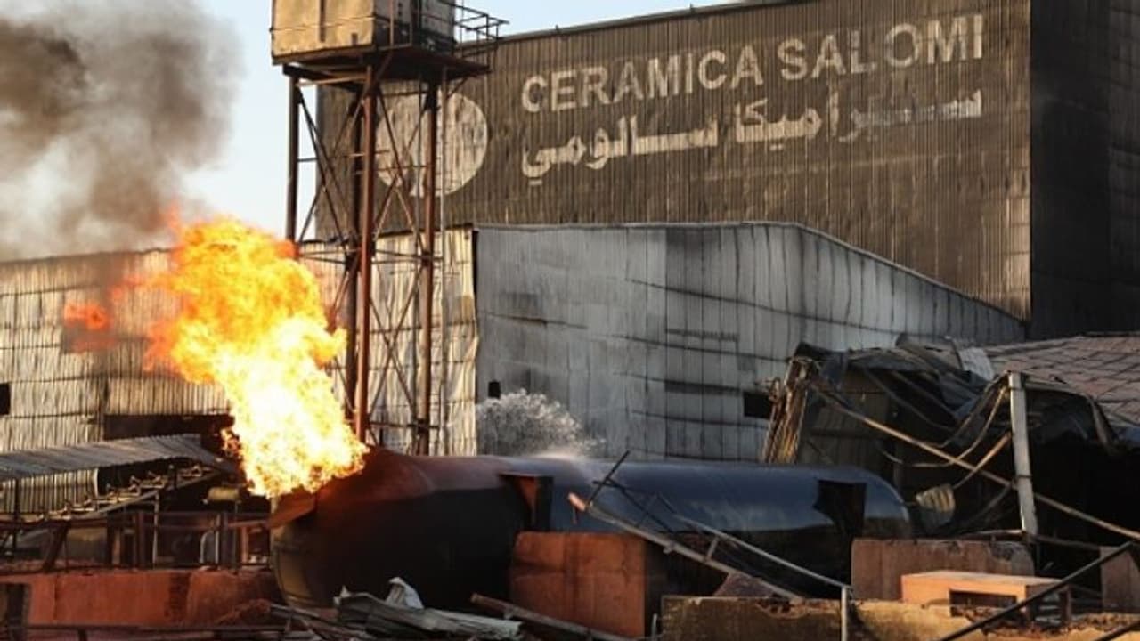 സുഡാൻ സ്ഫോടനം: മരിച്ച ആറ് പേര് ഇന്ത്യാക്കാരെന്ന് വിദേശകാര്യ മന്ത്രാലയം സുഡാൻ സ്ഫോടനം: മരിച്ച ആറ് പേര് ഇന്ത്യാക്കാരെന്ന് വിദേശകാര്യ മന്ത്രാലയം