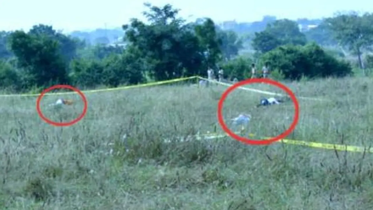 దిశ నిందితుల ఎన్కౌంటర్: బుల్లెట్ గాయాలివే, పోస్టుమార్టం రిపోర్ట్ ఇదీ... దిశ నిందితుల ఎన్కౌంటర్: బుల్లెట్ గాయాలివే, పోస్టుమార్టం రిపోర్ట్ ఇదీ...