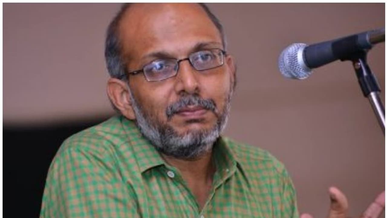 ഹൈദരാബാദ് ഏറ്റുമുട്ടല്‍ കൊലപാതകം: പാടത്ത് ജോലിക്ക് വരമ്പത്ത് കൂലിയെന്ന് അഡ്വ. ജയശങ്കര്‍