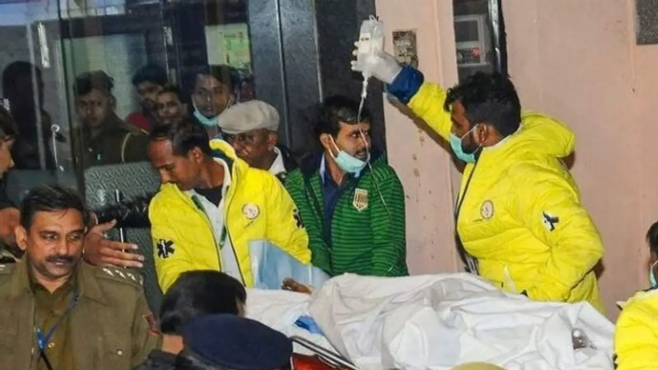 रेप गैंगरेप फिर जिंदा जलाया,40 घंटे मौत से लड़ने के बाद जिंदगी की जंग हार गई उन्नाव गैंगरेप विक्टिम रेप गैंगरेप फिर जिंदा जलाया,40 घंटे मौत से लड़ने के बाद जिंदगी की जंग हार गई उन्नाव गैंगरेप विक्टिम