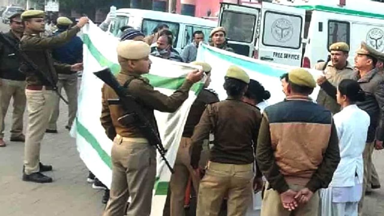 मैं जीना चाहती हूं...मरने से पहले उन्नाव विक्टिम ने भाई से लिया था एक वादा मैं जीना चाहती हूं...मरने से पहले उन्नाव विक्टिम ने भाई से लिया था एक वादा