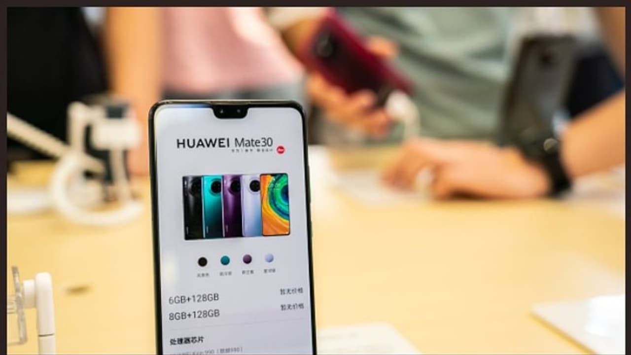 'അമേരിക്ക വിമുക്ത' ഗാഡ്ജറ്റ്: അമേരിക്കയ്ക്ക് വാവെ തിരിച്ച് പണികൊടുക്കുന്നു.! 'അമേരിക്ക വിമുക്ത' ഗാഡ്ജറ്റ്: അമേരിക്കയ്ക്ക് വാവെ തിരിച്ച് പണികൊടുക്കുന്നു.!