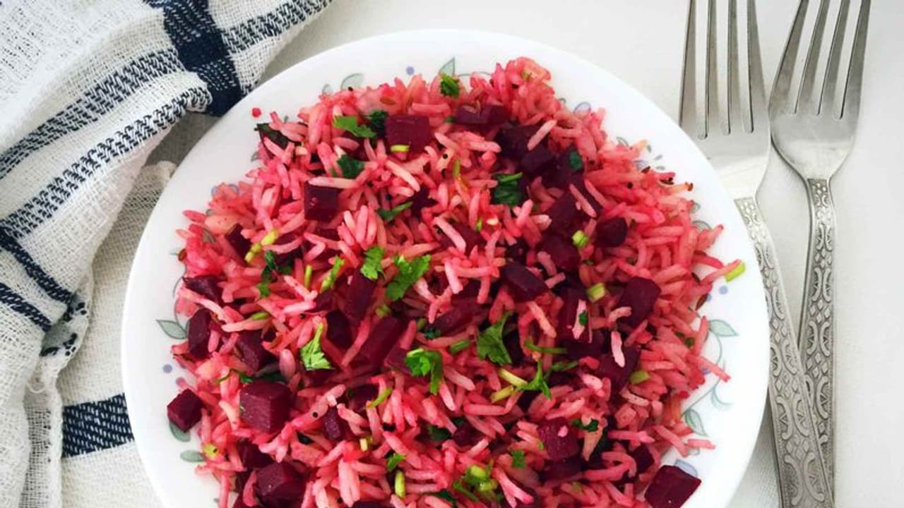 ருசியான பீட்ரூட் புலாவ்.. சுலபமாக செய்யலாம் வாங்க.. ரெசிபி இதோ! ருசியான பீட்ரூட் புலாவ்.. சுலபமாக செய்யலாம் வாங்க.. ரெசிபி இதோ!