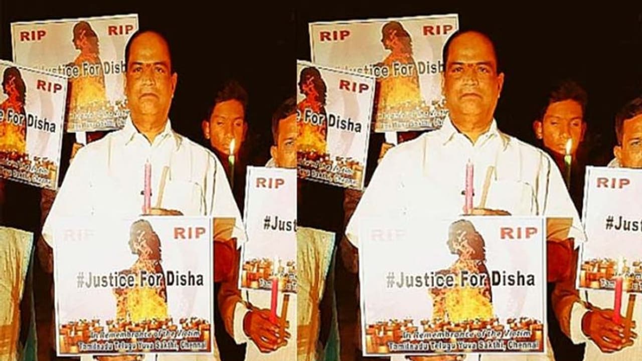 కేసీఆర్ రాజనీతి అదే: సినీనిర్మాత కేతిరెడ్డి ప్రశంసలు కేసీఆర్ రాజనీతి అదే: సినీనిర్మాత కేతిరెడ్డి ప్రశంసలు