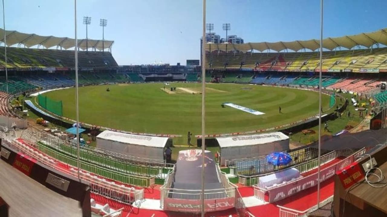 കാര്യവട്ടം ടി20: 68 ശതമാനം ടിക്കറ്റുകളും വിറ്റഴിഞ്ഞു; മത്സരം ബുധനാഴ്ച്ച, ദക്ഷിണാഫ്രിക്ക പുലര്‍ച്ചെയെത്തും