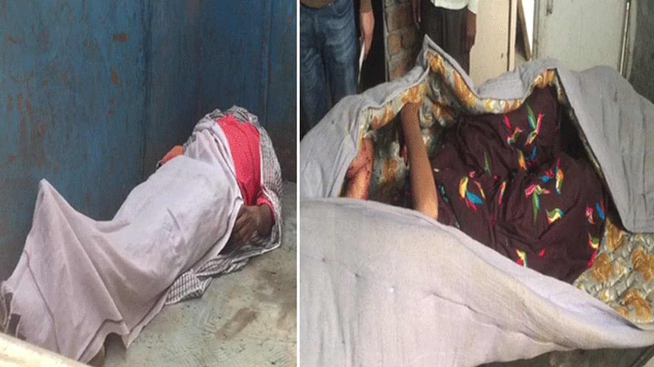 बच्चों को कमरे में बंद करके पत्नी के कुल्हाड़ी से किए कई टुकड़े, फिर खुद ने भी चुन ली खौफनाक मौत बच्चों को कमरे में बंद करके पत्नी के कुल्हाड़ी से किए कई टुकड़े, फिर खुद ने भी चुन ली खौफनाक मौत