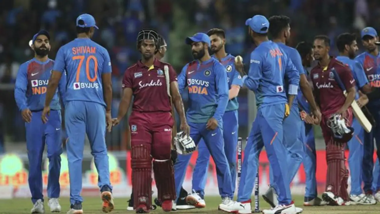 மோசமான ஃபீல்டிங்.. சுமாரான பவுலிங்.. வெஸ்ட் இண்டீஸிடம் மண்ணை கவ்விய இந்தியா மோசமான ஃபீல்டிங்.. சுமாரான பவுலிங்.. வெஸ்ட் இண்டீஸிடம் மண்ணை கவ்விய இந்தியா