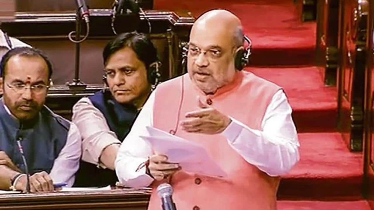 नागरिकता संशोधन बिल: गृह मंत्री अमित शाह ने लोकसभा में कहा गलत साबित हुआ तो ले लेंगे वापस नागरिकता संशोधन बिल: गृह मंत्री अमित शाह ने लोकसभा में कहा गलत साबित हुआ तो ले लेंगे वापस