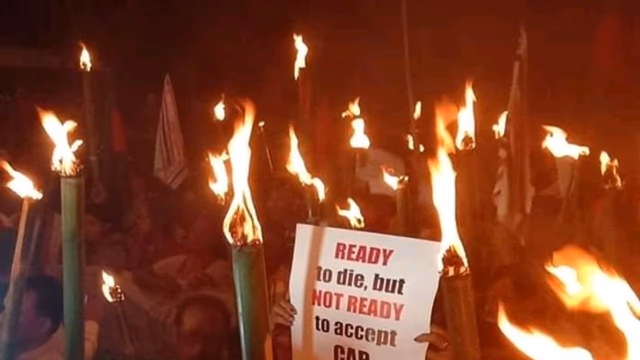 ಪೌರತ್ವ ಮಸೂದೆ: ಈಶಾನ್ಯ ರಾಜ್ಯಗಳ ಭಯ ಅನಗತ್ಯ ಪೌರತ್ವ ಮಸೂದೆ: ಈಶಾನ್ಯ ರಾಜ್ಯಗಳ ಭಯ ಅನಗತ್ಯ