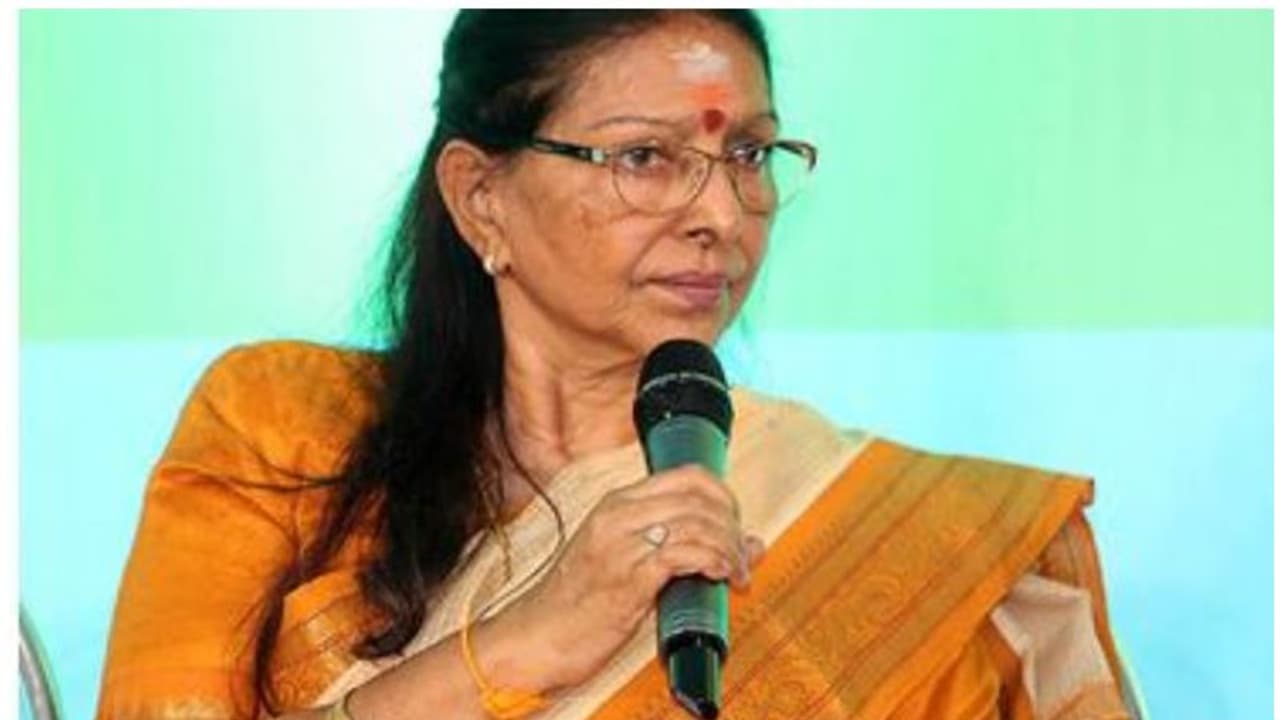 ക്ഷമയാണ് സിനിമയുടെ അടിസ്ഥാന ഘടകമെന്ന് ശാരദ ക്ഷമയാണ് സിനിമയുടെ അടിസ്ഥാന ഘടകമെന്ന് ശാരദ