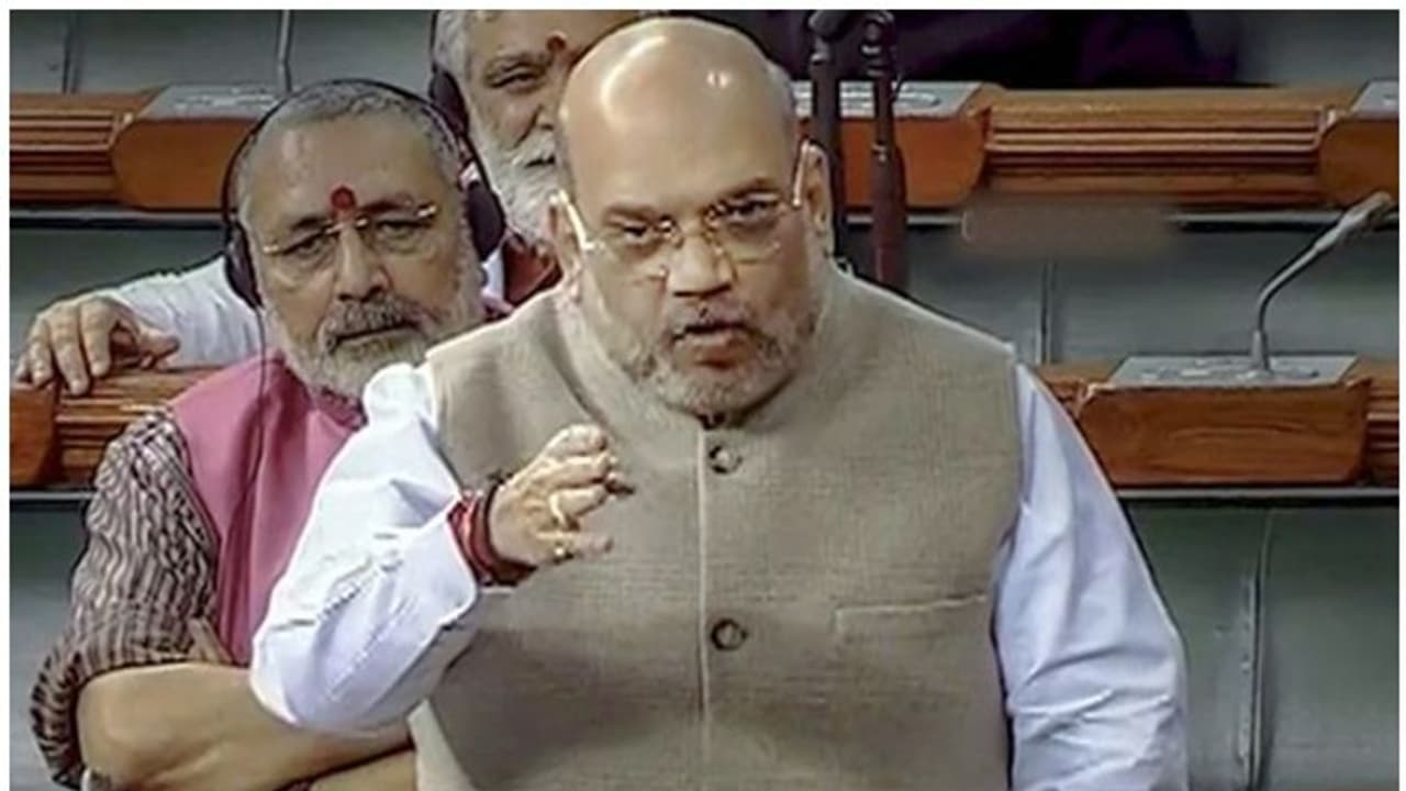 'ഇന്ദിരാഗാന്ധി ചെയ്തത് പോലെ ഞങ്ങള് ചെയ്യില്ല, ഫാറൂഖ് അബ്ദുള്ളയെ ഉചിതമായ സമയത്ത് മോചിപ്പിക്കും': അമിത് ഷാ 'ഇന്ദിരാഗാന്ധി ചെയ്തത് പോലെ ഞങ്ങള് ചെയ്യില്ല, ഫാറൂഖ് അബ്ദുള്ളയെ ഉചിതമായ സമയത്ത് മോചിപ്പിക്കും': അമിത് ഷാ