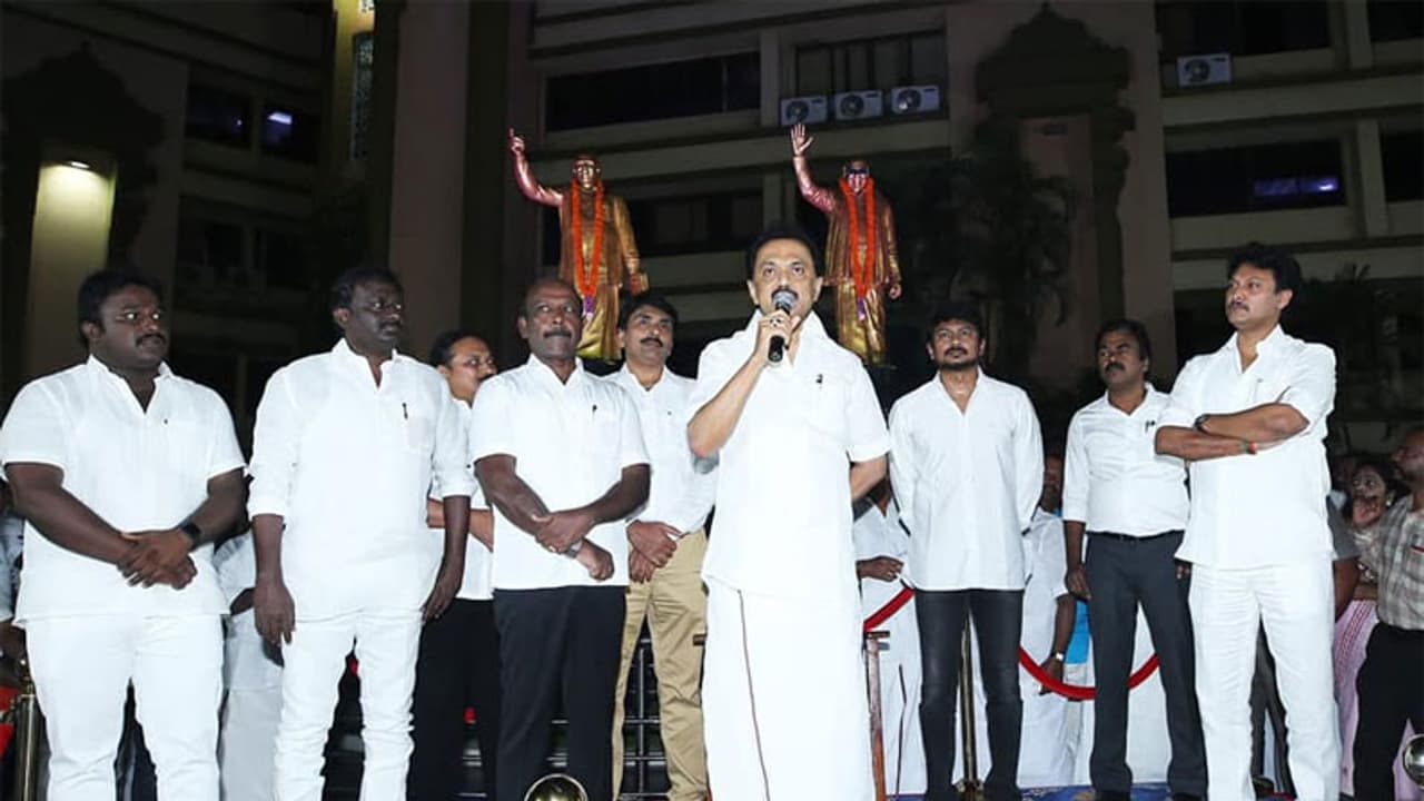 உதயநிதி ஸ்டாலின் கண்டிப்பா என்னப் போல வருவார் !! இது ஸ்டாலினே சொன்னது !! உதயநிதி ஸ்டாலின் கண்டிப்பா என்னப் போல வருவார் !! இது ஸ்டாலினே சொன்னது !!