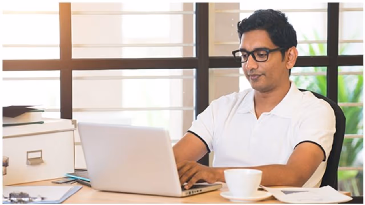 பஜாஜ் பைனான்ஸ் நிதி நிறுவனத்தில் பாதுகாப்பாக முதலீடு செய்வதற்கான 5 காரணங்கள்…! பஜாஜ் பைனான்ஸ் நிதி நிறுவனத்தில் பாதுகாப்பாக முதலீடு செய்வதற்கான 5 காரணங்கள்…!