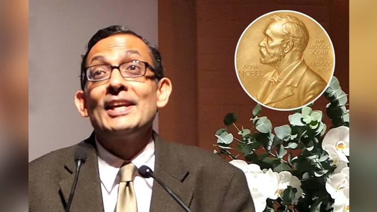 नोबेल जीतने पर अभिजीत बनर्जी को मिला इतना कैश, जानें और क्या किया अपने नाम नोबेल जीतने पर अभिजीत बनर्जी को मिला इतना कैश, जानें और क्या किया अपने नाम