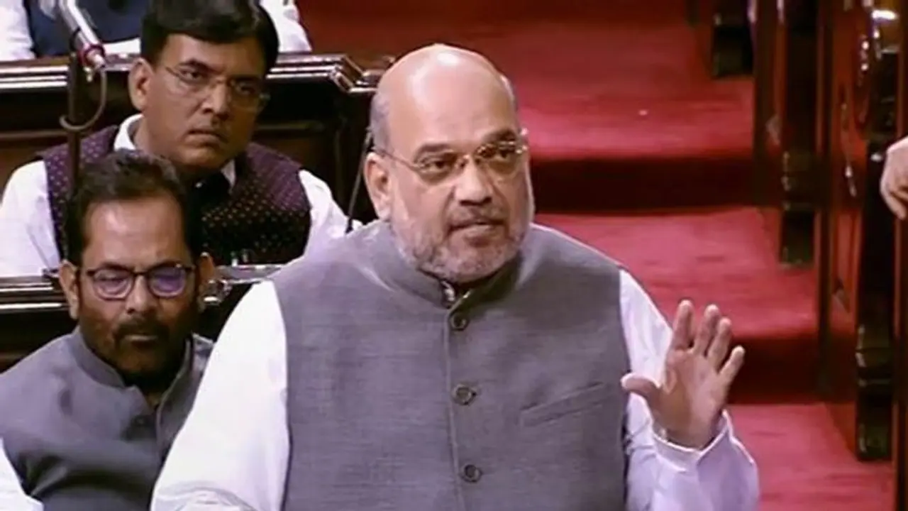 ವಿಪಕ್ಷಗಳಿಂದ ಅಮಿತ್ ಶಾ ತರಾಟೆ: ಏಕಾಏಕಿ ಬಂದ್ ಆದ ರಾಜ್ಯಸಭಾ ಟಿವಿ! ವಿಪಕ್ಷಗಳಿಂದ ಅಮಿತ್ ಶಾ ತರಾಟೆ: ಏಕಾಏಕಿ ಬಂದ್ ಆದ ರಾಜ್ಯಸಭಾ ಟಿವಿ!