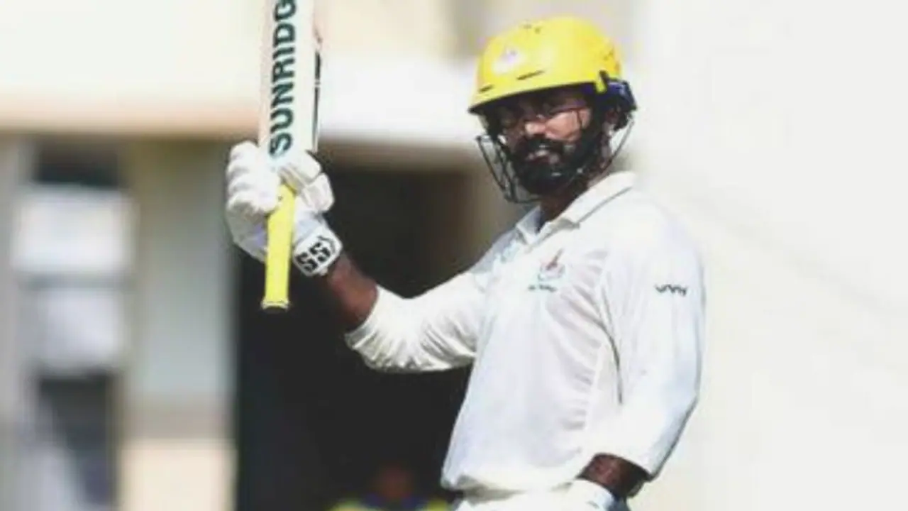 தினேஷ் கார்த்திக் பொறுப்பான சதம்.. தமிழ்நாடு அணிக்கு வெற்றி வாய்ப்பு தினேஷ் கார்த்திக் பொறுப்பான சதம்.. தமிழ்நாடு அணிக்கு வெற்றி வாய்ப்பு