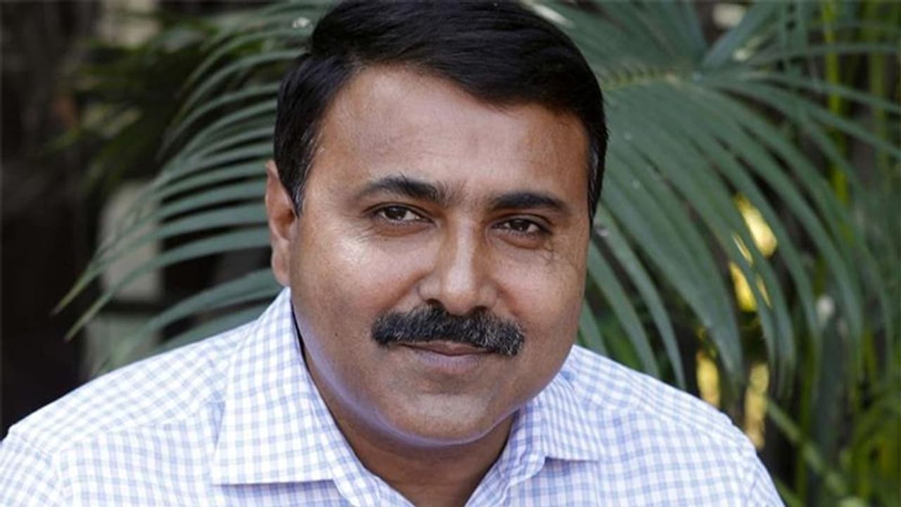 नागरिकता संशोधन विधेयक के विरोध में आए इस IPS ने दिया इस्तीफा, कुछ महीने पहले मांगा था VRS नागरिकता संशोधन विधेयक के विरोध में आए इस IPS ने दिया इस्तीफा, कुछ महीने पहले मांगा था VRS