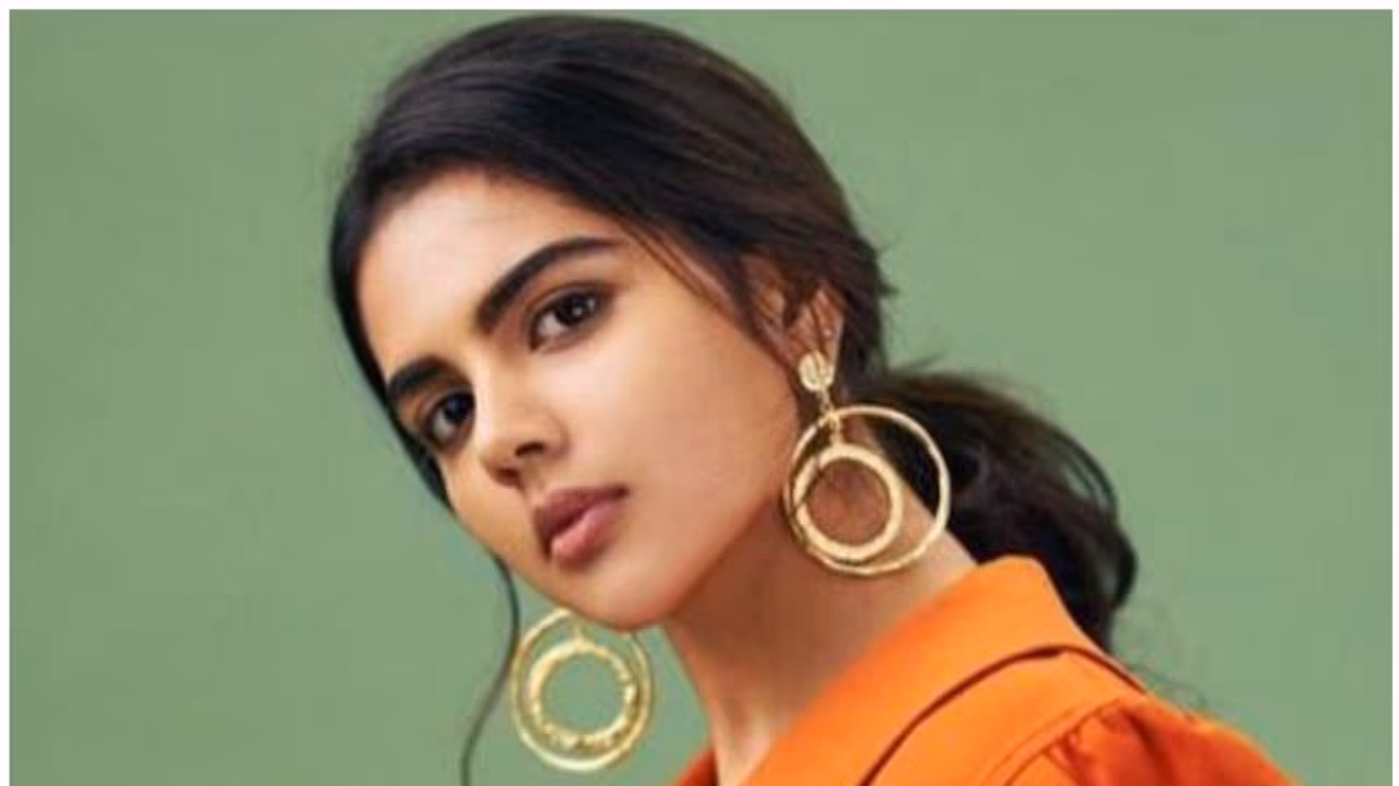 ഏതു ഭാഷയായാലും ഏറ്റവും ഇഷ്ടപ്പെട്ട നടൻ ഒരാള് തന്നെ, ഇഷ്ട നടൻ ആരെന്ന് വ്യക്തമാക്കി കല്യാണി പ്രിയദര്ശൻ ഏതു ഭാഷയായാലും ഏറ്റവും ഇഷ്ടപ്പെട്ട നടൻ ഒരാള് തന്നെ, ഇഷ്ട നടൻ ആരെന്ന് വ്യക്തമാക്കി കല്യാണി പ്രിയദര്ശൻ