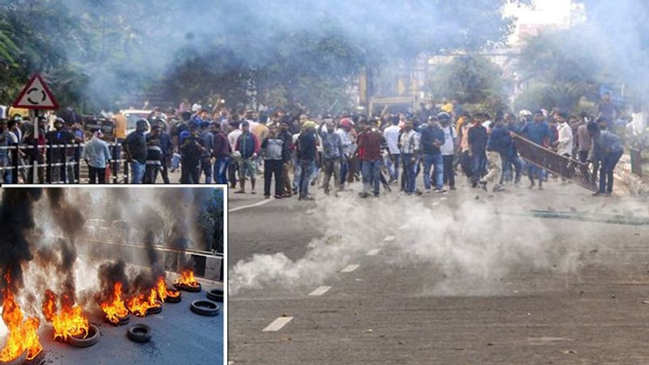 नागरिकता संशोधन पर मचा बवाल, असम में फायरिंग, बांग्लादेश विदेश मंत्री ने रद्द किया भारत दौरा, हटाए गए CP