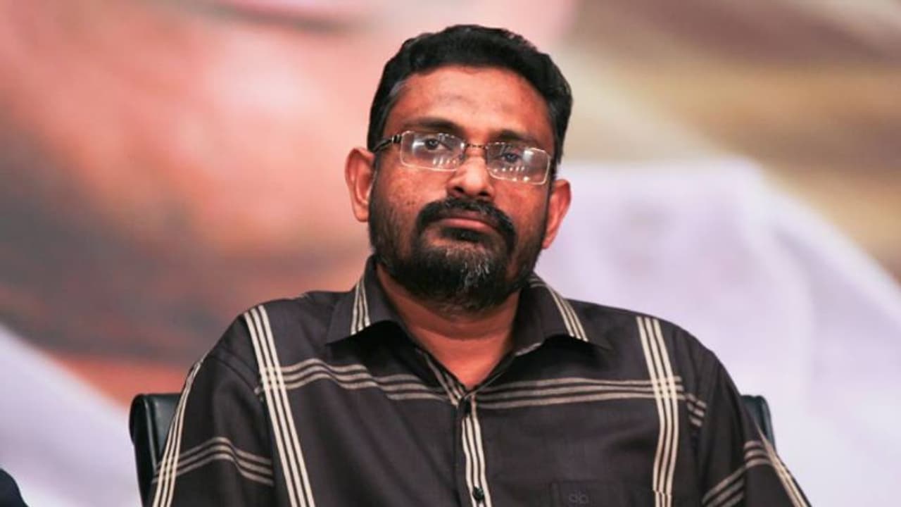 'ഇനിയും പലരും വന്നേക്കാം, നല്ലത്, പക്ഷേ നോമ്പ് കാലമൊക്കെ അല്ലെ'; കുറിപ്പുമായി ബെന്യാമിൻ