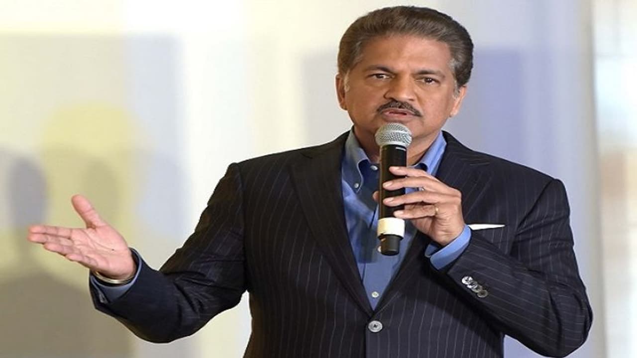 లాక్ డౌన్ పొడిగిస్తే.. ఆర్థిక ఆత్మహత్యలే.. తేల్చేసిన ఆనంద్ మహీంద్రా లాక్ డౌన్ పొడిగిస్తే.. ఆర్థిక ఆత్మహత్యలే.. తేల్చేసిన ఆనంద్ మహీంద్రా