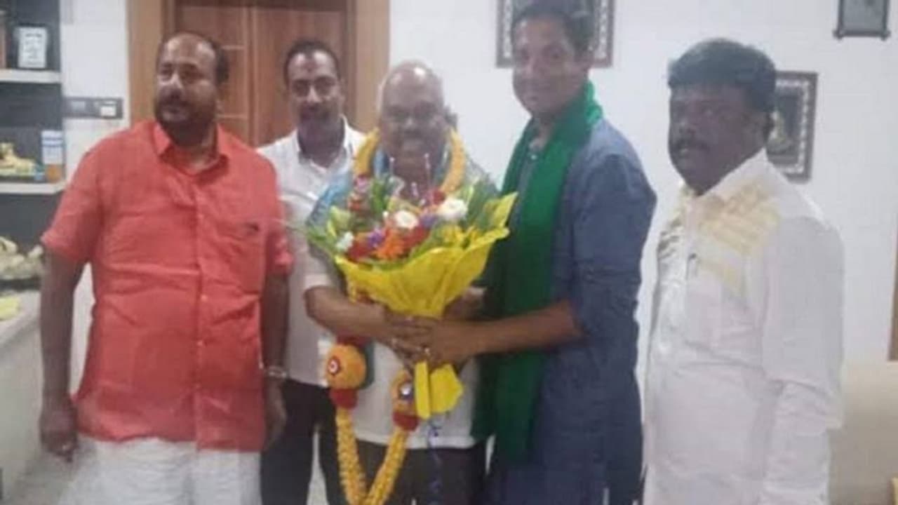 ಶರತ್‌ ಬಚ್ಚೇಗೌಡ, ಮಾಜಿ ಸ್ಪೀಕರ್‌ ರಮೇಶ್‌ ಕುಮಾರ್‌ ಭೇಟಿ: ರಾಜಕೀಯದಲ್ಲಿ ಸಂಚಲನ!