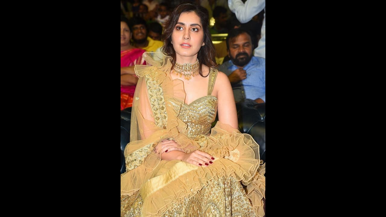 என்னடா இது.. பிரபல நடிகைக்கு வந்த சோதனை...! வீட்டை காலி செய்துவிட்டு மும்பைக்கு இடம்பெயர்ந்த பரிதாபம்...! தெலுங்கு ரசிகர்கள் அப்செட்...! என்னடா இது.. பிரபல நடிகைக்கு வந்த சோதனை...! வீட்டை காலி செய்துவிட்டு மும்பைக்கு இடம்பெயர்ந்த பரிதாபம்...! தெலுங்கு ரசிகர்கள் அப்செட்...!