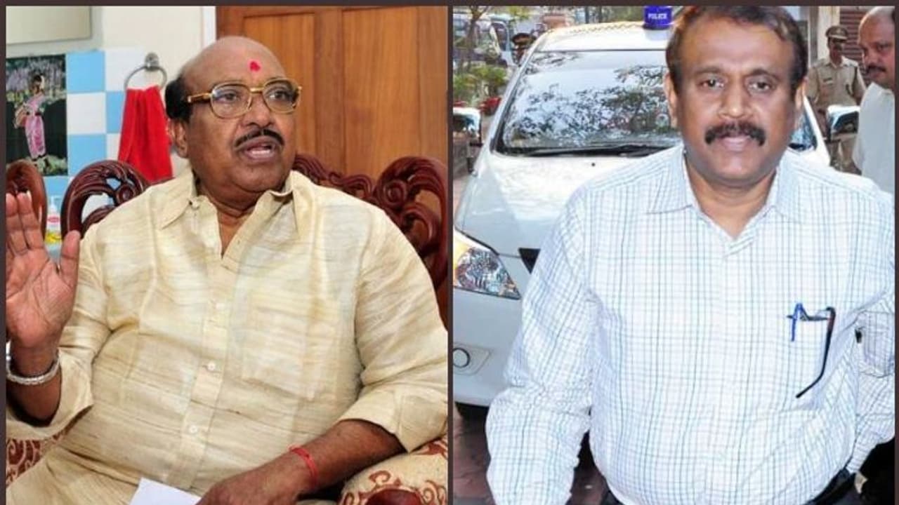 എസ്എൻഡിപിയിൽ ഗുരുതര സാമ്പത്തിക ക്രമക്കേട്; വെള്ളാപ്പള്ളിക്കെതിരെ ആഞ്ഞടിച്ച് ടി പി സെൻകുമാർ എസ്എൻഡിപിയിൽ ഗുരുതര സാമ്പത്തിക ക്രമക്കേട്; വെള്ളാപ്പള്ളിക്കെതിരെ ആഞ്ഞടിച്ച് ടി പി സെൻകുമാർ