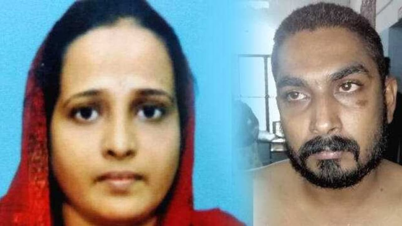 குடும்பத்தை காப்பாற்ற வெளிநாடு போன கணவன்...!! பக்கத்து வீட்டு பையனுடன் படுக்கையறையில் கட்டிப் புரண்ட மனைவி..!!