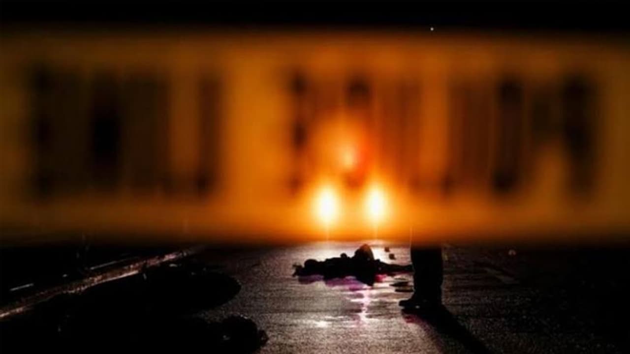 15 साल की लड़की से पहले बलात्कार किया फिर गला घोंटकर मार डाला, सौतेले पिता पर शक की सुई 15 साल की लड़की से पहले बलात्कार किया फिर गला घोंटकर मार डाला, सौतेले पिता पर शक की सुई