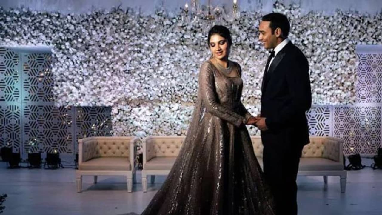 'സ്വപ്നം'; വിവാഹ ചിത്രം പങ്കുവച്ച് സാനിയയുടെ സഹോദരി ആനം മിര്സ 'സ്വപ്നം'; വിവാഹ ചിത്രം പങ്കുവച്ച് സാനിയയുടെ സഹോദരി ആനം മിര്സ