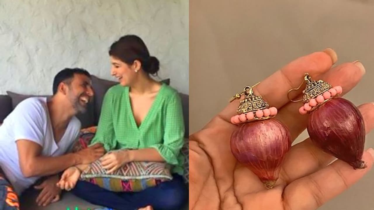 अक्षय कुमार ने पत्नी ट्विंकल को दिया अनोखा तोहफा, पति से गिफ्ट पाकर एक्ट्रेस ने लिखी ये बात अक्षय कुमार ने पत्नी ट्विंकल को दिया अनोखा तोहफा, पति से गिफ्ट पाकर एक्ट्रेस ने लिखी ये बात