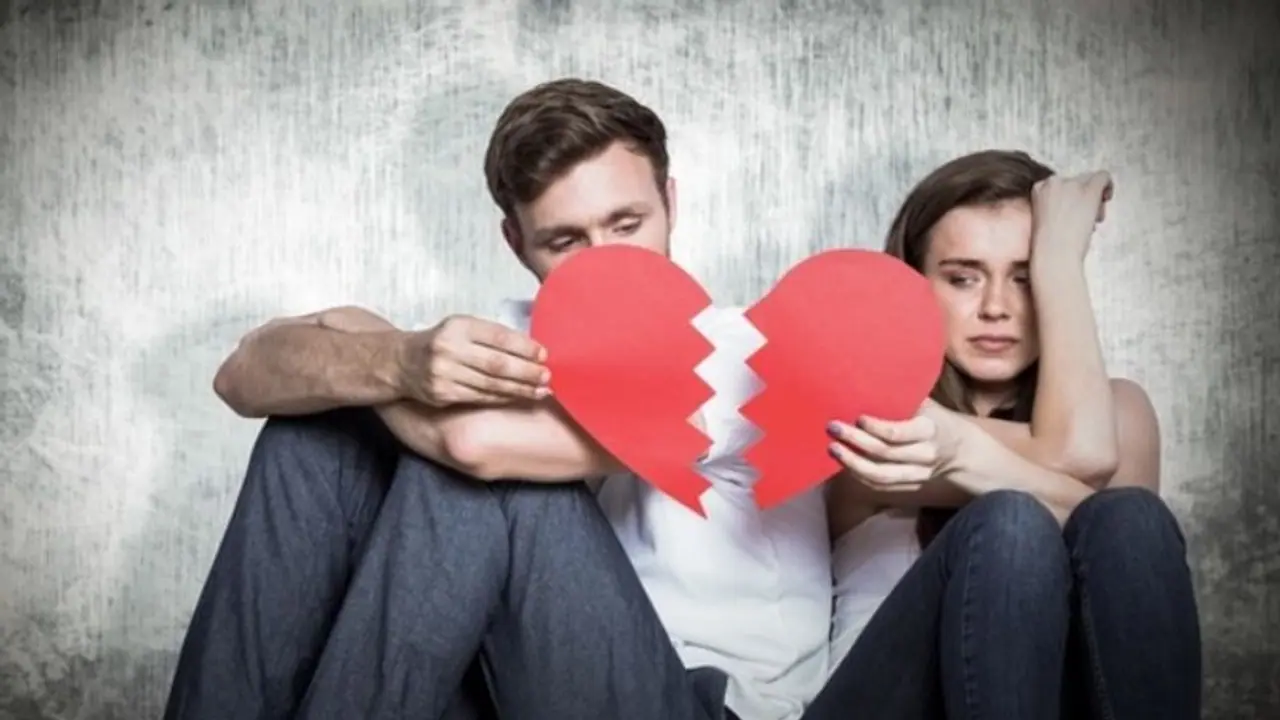 শ্বশুরবাড়ির উস্কানিতে স্বামী স্ত্রীর মধ্যে ঝামেলার আশঙ্কা এই জন্মতারিখের জাতকদের দেখে নিন সংখ্যাতত্বের গণনা শ্বশুরবাড়ির উস্কানিতে স্বামী স্ত্রীর মধ্যে ঝামেলার আশঙ্কা এই জন্মতারিখের জাতকদের দেখে নিন সংখ্যাতত্বের গণনা