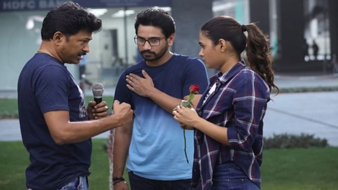 రిలీజ్ దగ్గరపడుతున్నా దిల్ రాజు పట్టించుకోవటం లేదు..ఎందుకని? రిలీజ్ దగ్గరపడుతున్నా దిల్ రాజు పట్టించుకోవటం లేదు..ఎందుకని?