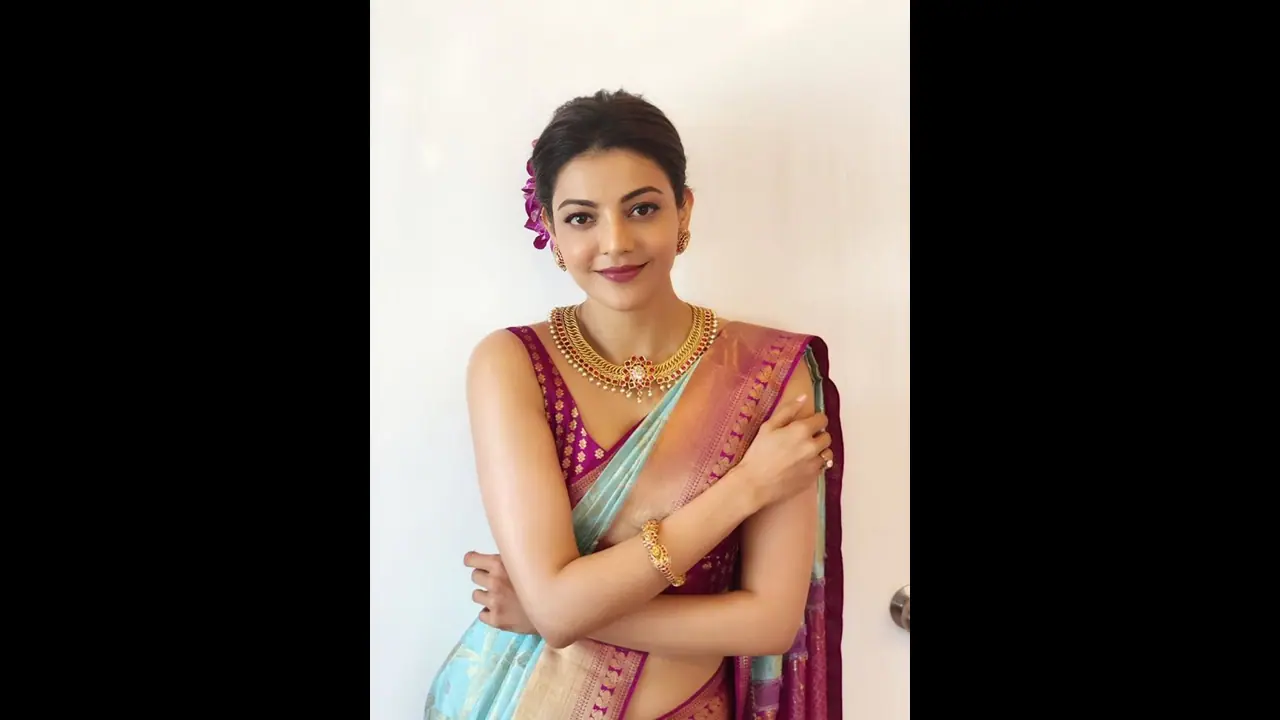 காஜல் முகத்தில் திருமண களைகட்டிடுச்சு...! கவர்ச்சிக்கு பை..பை..! ஹோம்லி லுக் புகைப்படங்களை வெளியிட்டு அசரடிக்கும் காஜல் அகர்வால்...! திருமண சேதியும் சொல்லியாச்சு..!