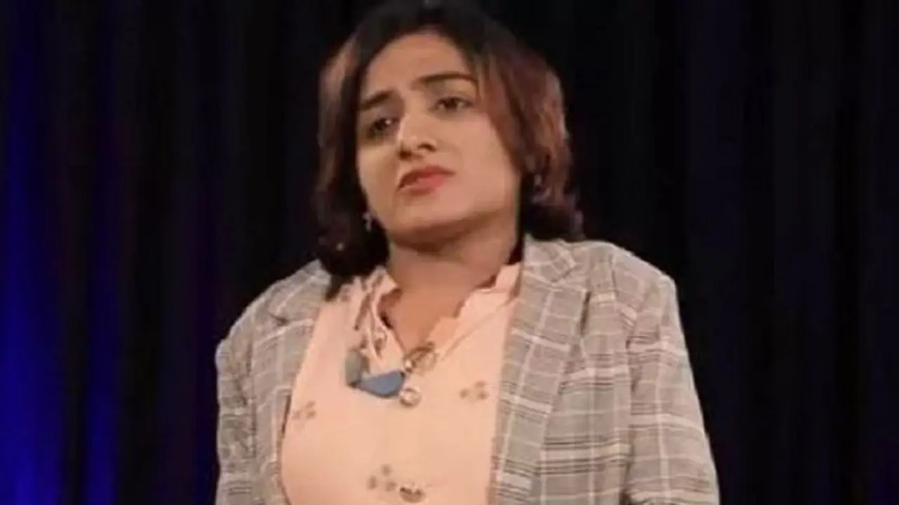 कोमा से निकल कर इस लड़की ने क्रैक किया UPSC, बनीं IRS ऑफिसर कोमा से निकल कर इस लड़की ने क्रैक किया UPSC, बनीं IRS ऑफिसर